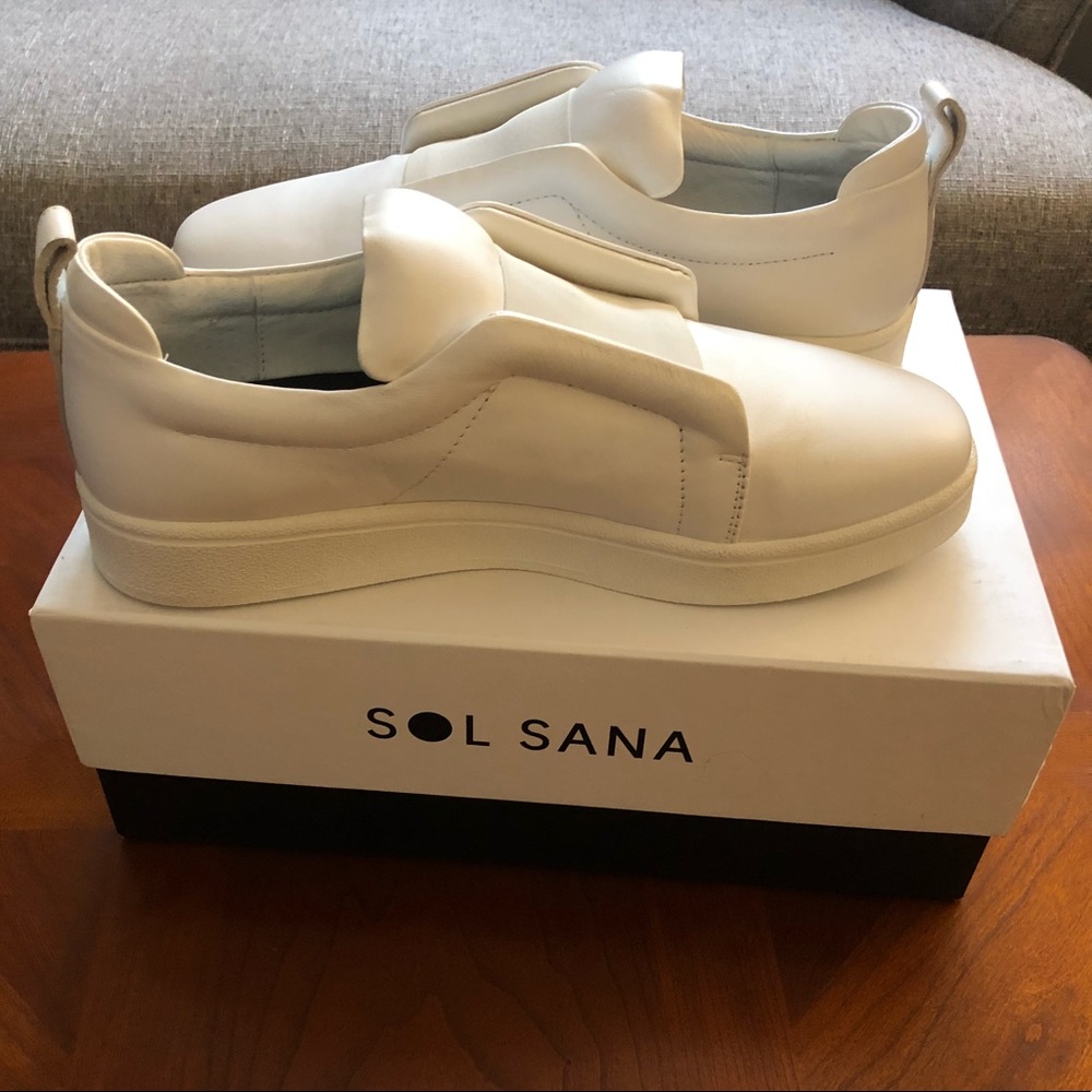 Sol Sana casual white leather sneakers NWT